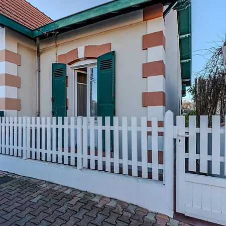 Maison Arcachonnaise 6 Pers, Terrasse, Proche - Fr-1-433-149 Holiday home Arcachon