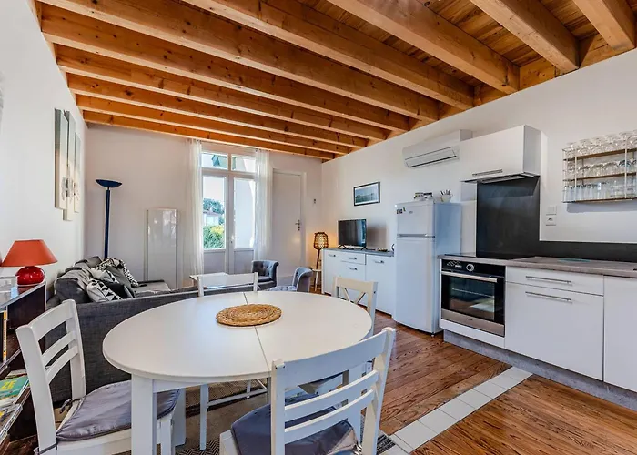 Holiday home Maison Arcachonnaise 6 Pers, Terrasse, Proche - Fr-1-433-149 Arcachon